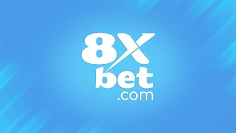 Logo của 8xbet cùng với cờ của Curaçao, nơi đặt trụ sở chính của 8xbet.